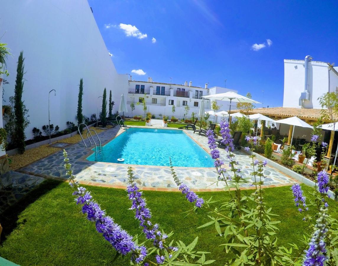 Hotel Entreolivos เอลเปโดรโซ ภายนอก รูปภาพ